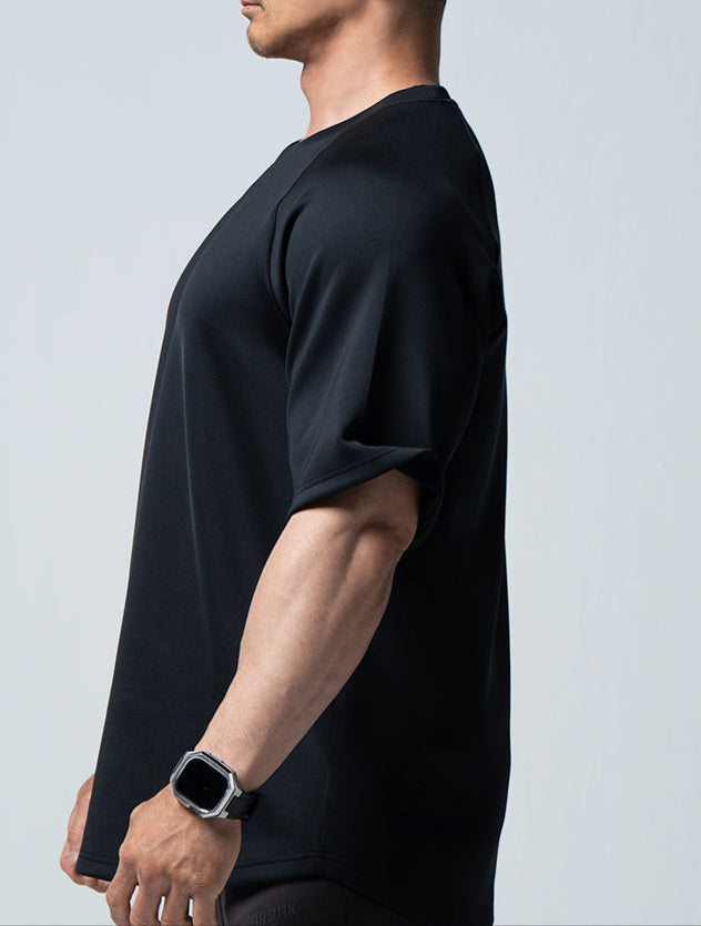 AirFlex™ Confrontation Oversized Lachlan Sleeve Top【BLACK